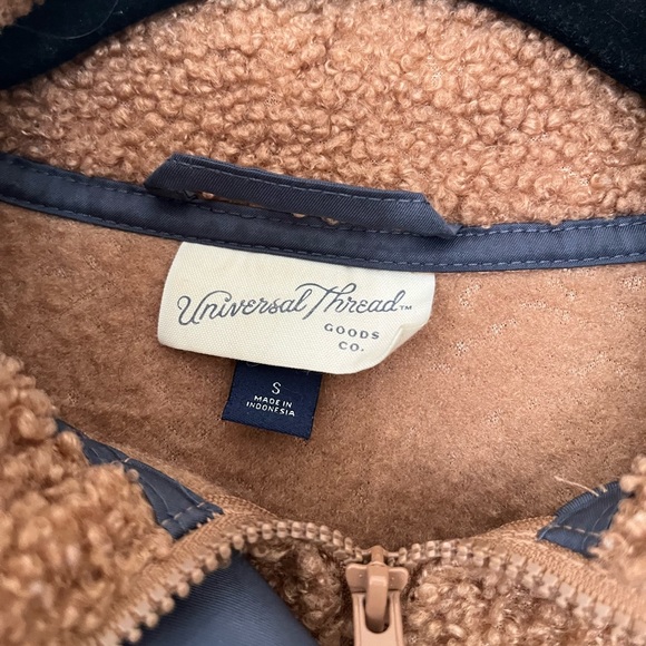 Universal Thread Quarter Zip Teddie - Picture 4 of 5